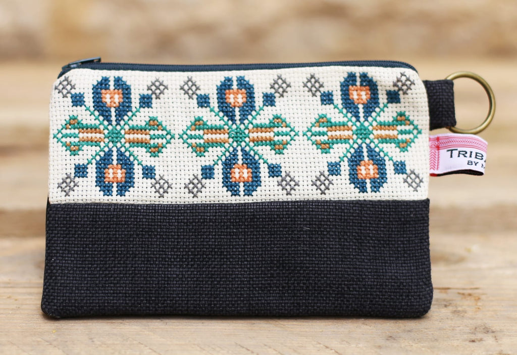 Three-Flower Makeup Purse